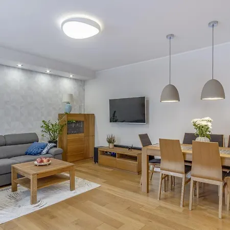 Near Royal Lazienki Park Apartament